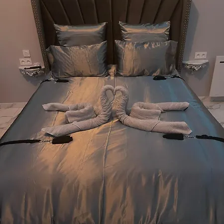 מלון אהבה Desirs D'une Nuit - La Desiree